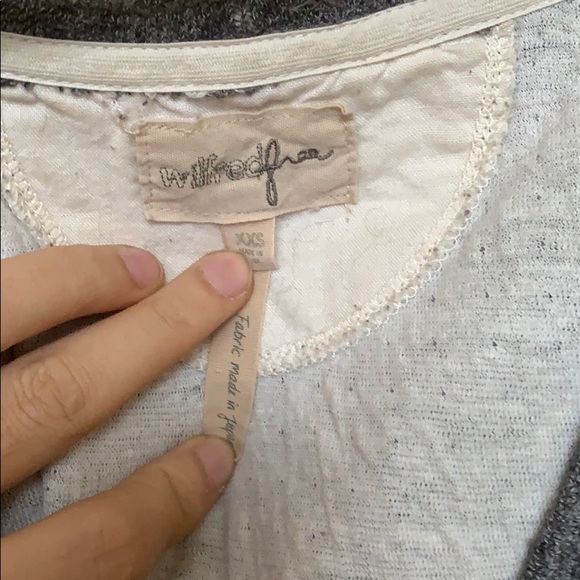 2 for $40 💫 Aritzia Wilfred Free Hoodie - Picture 3 of 6